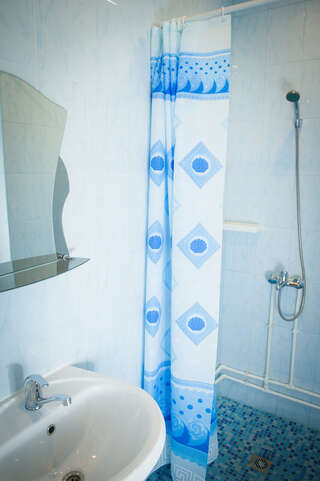 Гостиница Дружба Кольчугино Улучшенный одноместный номер-4